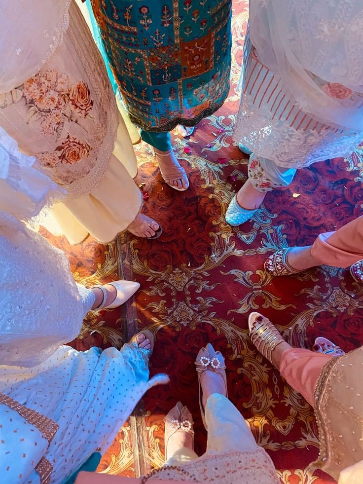 friends dp girl friends dp girl