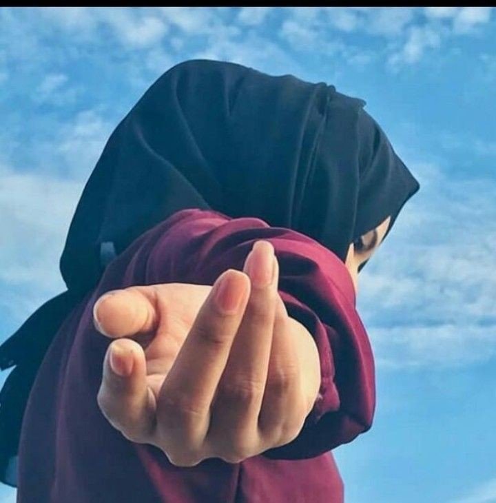 stylish instagram hijab dp with emoji