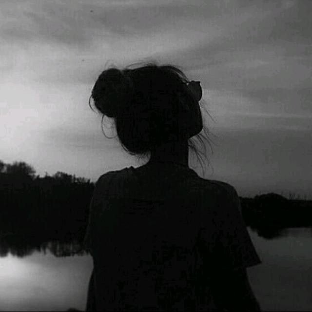 alone dp girl