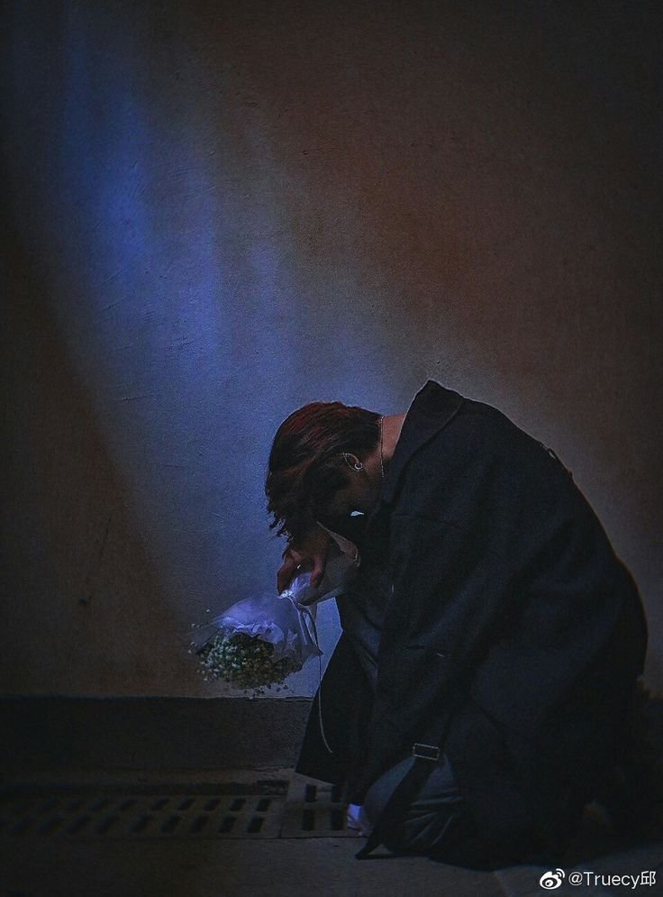 crying sad boy images