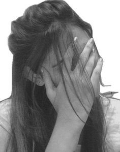 Aesthetic Hidden Face Girl Pic Black and White (74)