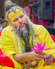 Premanand Ji Maharaj 4K Wallpaper (47)